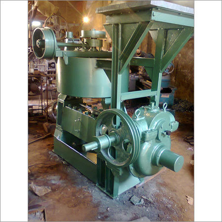 Oil Expeller Round Cattle - Mild Steel, 100x50x75 Cm, 5 Hp | High Yield, Easy Operation, Durable Design, Low Maintenance
