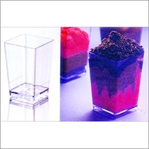 Trasparent Plastic Square Mini Glass (120 Ml) Ps 8