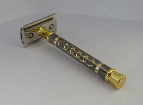 Latest Brass Traditional Razor