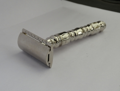 Unique Safety Traditional Razor