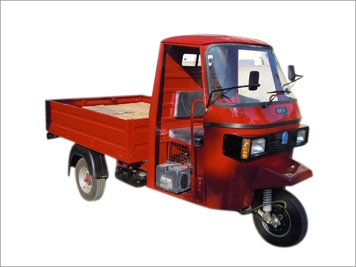 Front Engine Three Wheeler