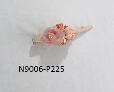 Lily hair pin