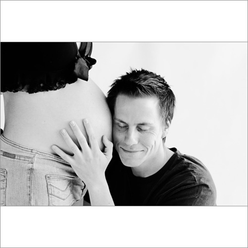 Maternity Photography By FRAME RAID