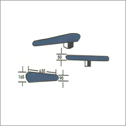 Trousers Seam Buck Small With Plinth