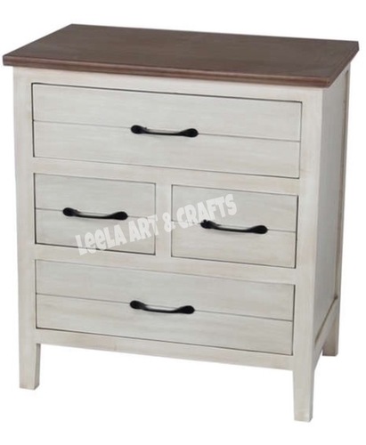 4 Chest of Drawers