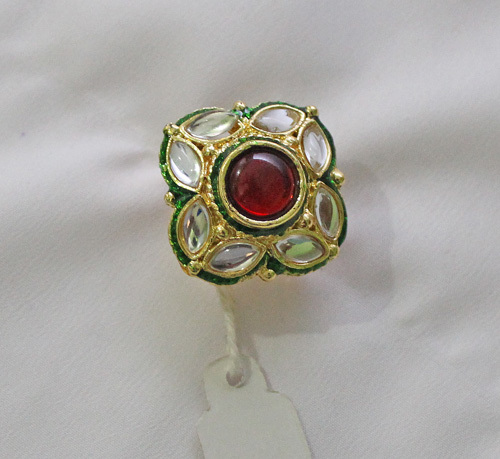FASHION RING