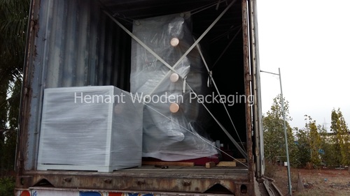 Container Lashing and Choking