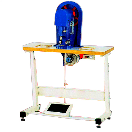 Eyeletting Machine