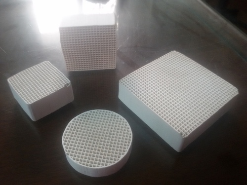 Honeycomb Ceramic Filters