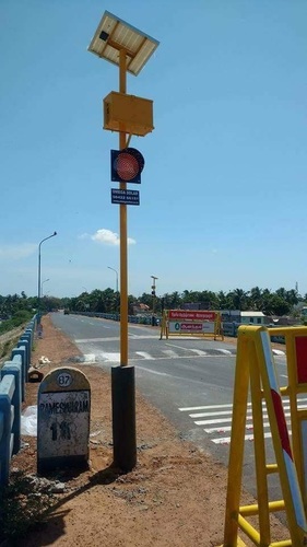 Solar Powered Traffic Light Solar Powered Traffic Light