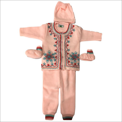 Kids Wear Age Group: 2 Months To 1 Year