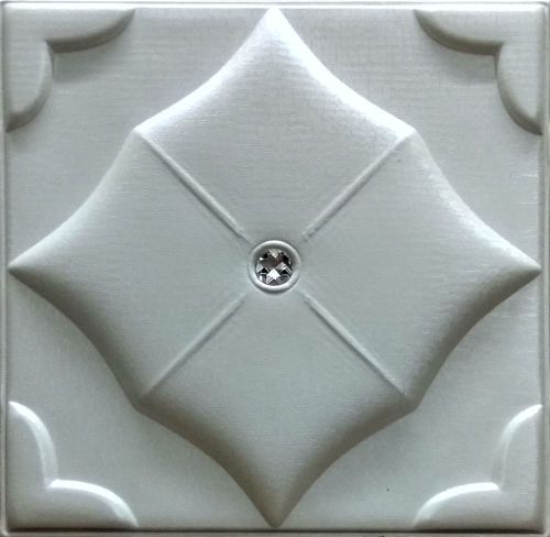 Pearl White Leather Wall Panel Size: 20-50 Inch