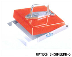 Plate Type Magnetic Separator Application: For Laboratory Use