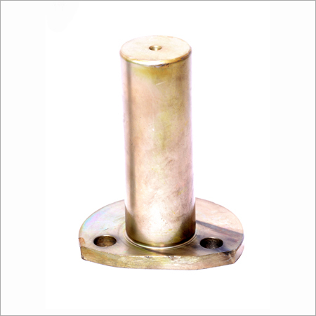 Center Pin J