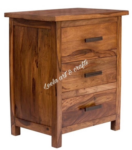 WOODEN CHEST OF 3 DRAWERS