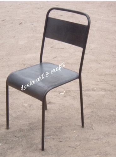 WROUGHT METAL CHAIR