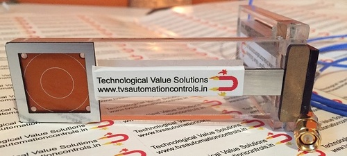 Capacitance Displacement Sensor Resolution: 0.25 Mirometer