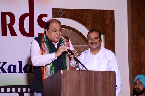 Manoj Bakshi In Shanning Award Function