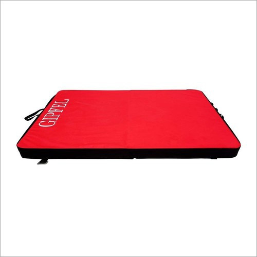Crash Pads for Climbing