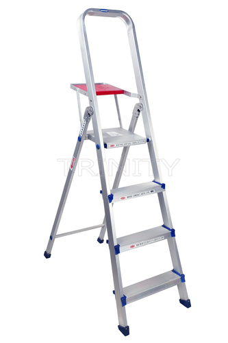 Sleek Pail Tray Ladder Sleek Pail Tray Ladder