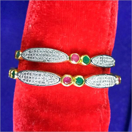 Fashion Designer Diamond Gold Bangle