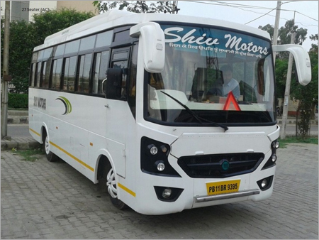 Luxurious Coach On Hire