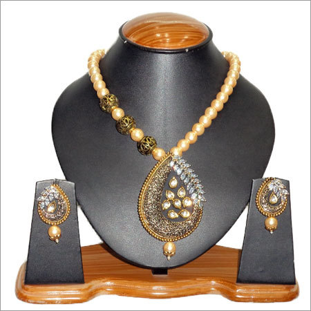 Kudan Necklace Jewellery