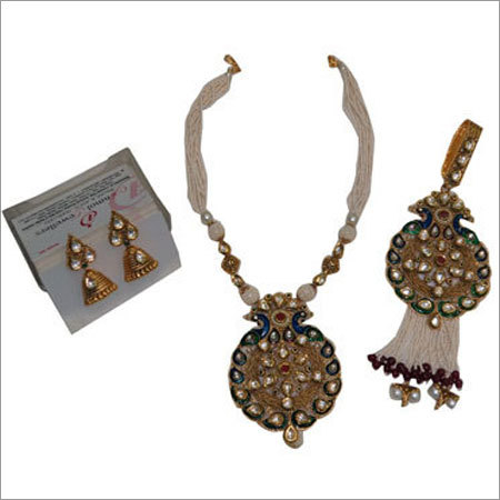 Neckalce Set