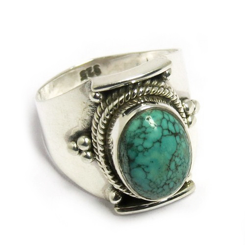 Natural Green Turquoise 925 Sterling Silver Gemstone Oval Ring Gender: Women