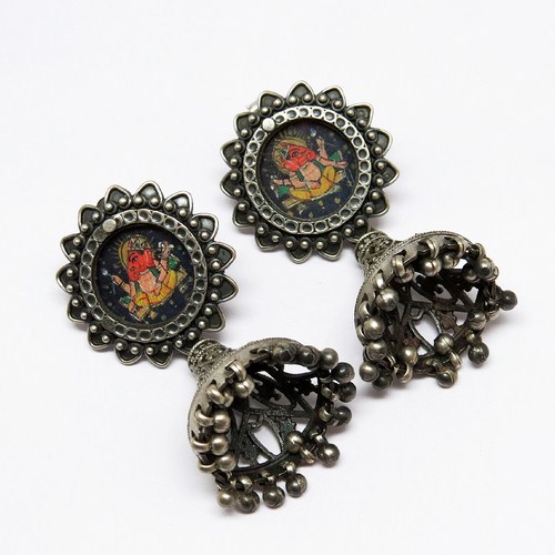Beautiful Modern !! Penting Glass Oxidized Ganesh Silver Earring Gender: Women