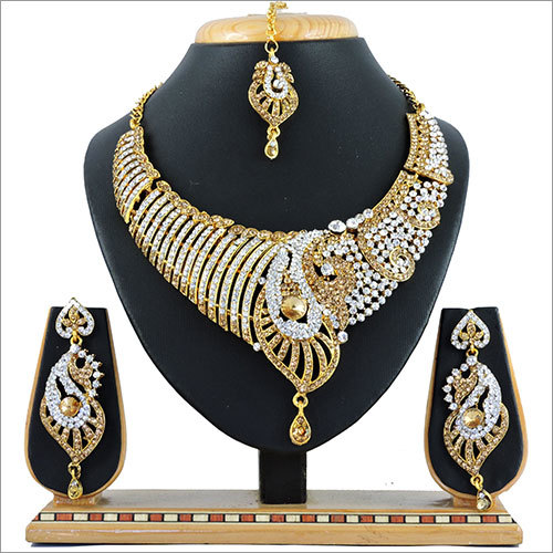 Designer Alloy Necklace Set