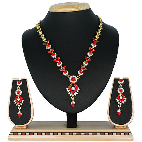 Red Alloy Necklace Set