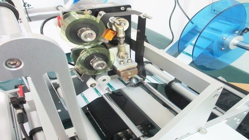 Semi Automatic Labeling Machine