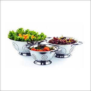 Colanders