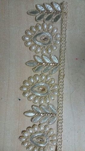 Moti Lace