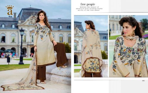 Sleeveless Salwar Kameez