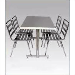Hotel Tables