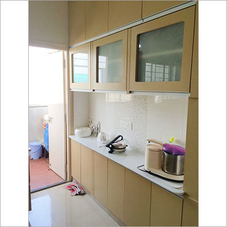 Laminated Wooden Wardrobe