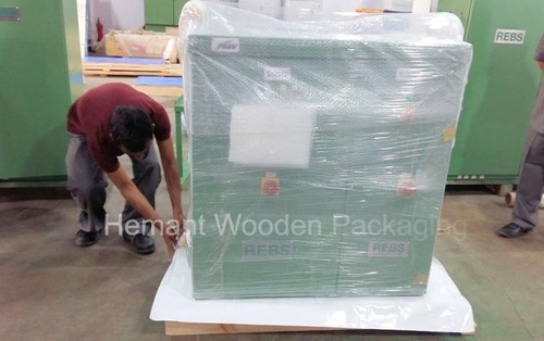Skid packing service