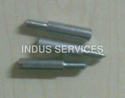 Carburettor Bolt By INDUS SERVICES