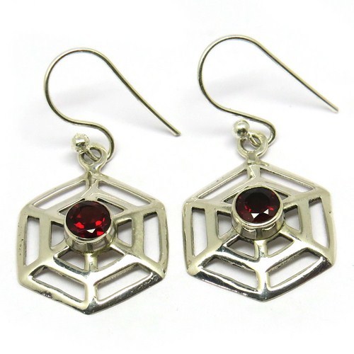 Spider Shape ! Red Garnet 925 Sterling Silver Bezel Setting Earring Gender: Women