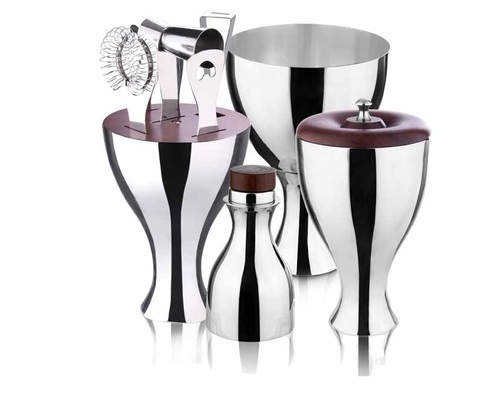 Trophy Collection Bar Set