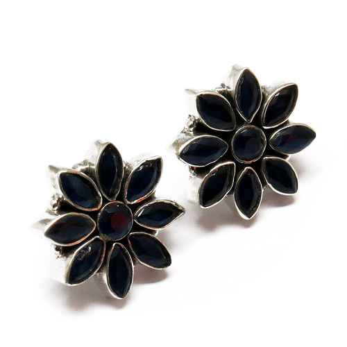 Flower Shape Blue Onyx 925 Gemstone Silver Bezel Setting Stud Earring Gender: Women