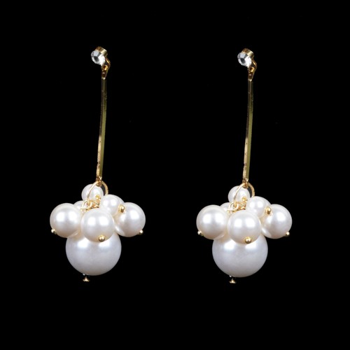 Pearl Hanging Earring