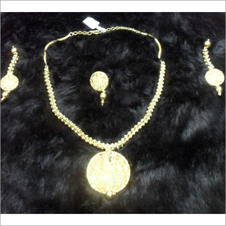 Golden Necklace Set