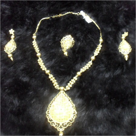 Golden Designer Necklace Set