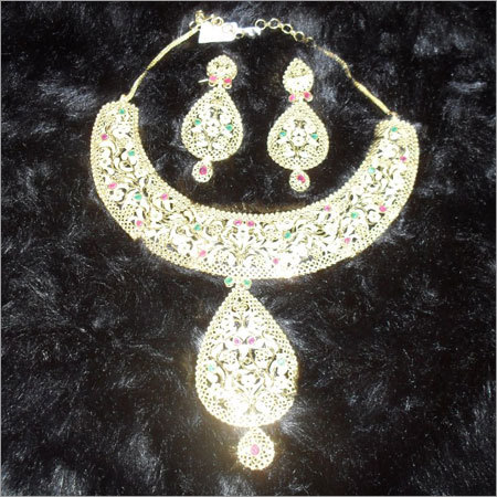 Golden Designer Necklace Set
