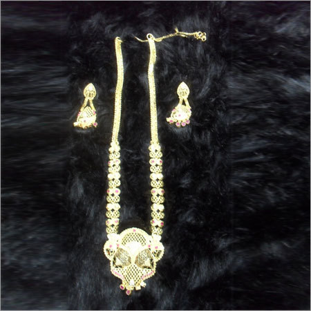 Golden Necklace Set