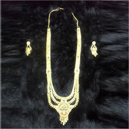 Golden Necklace Set