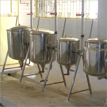 Steam Cooking Vessel